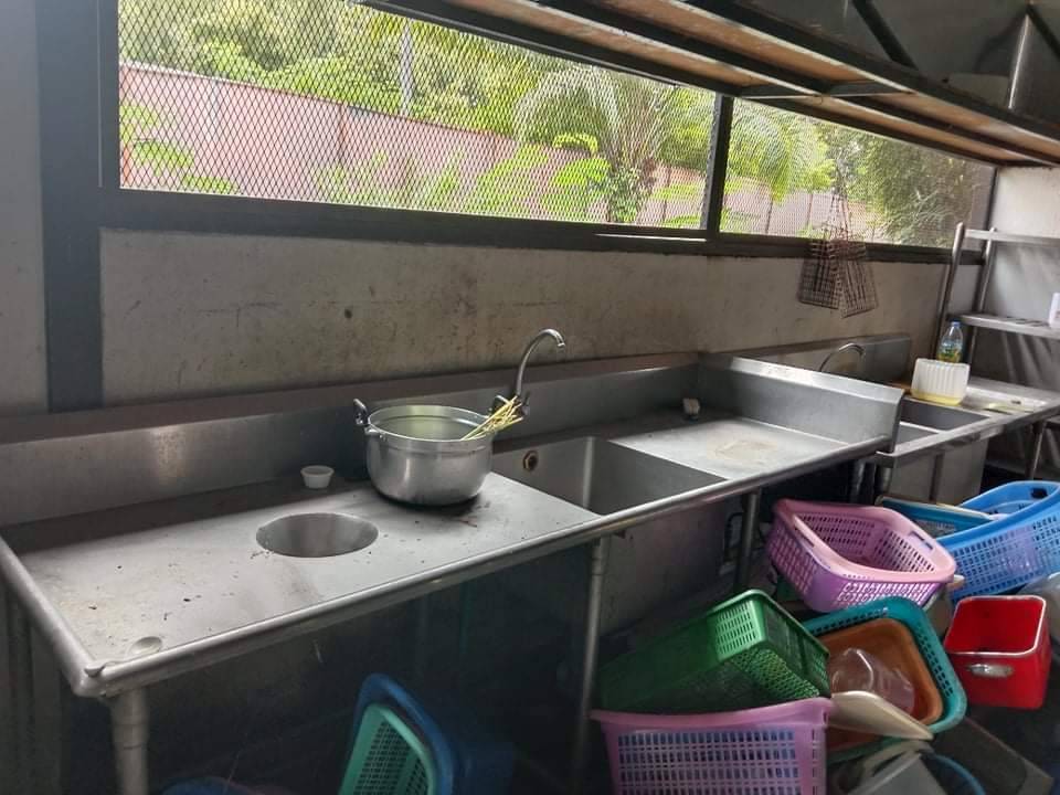 18 - https://mprecycie.com | MP RECYCLE รับซื้อของเก่าเลิกกิจการ ร้านอาหาร สำนักงาน โรงงาน โรงแรม โรงเรียน เครื่องครัวสแตนเลส แอร์เก่า มอเตอร์ สายไฟ ของย้ายบ้าน ประเมินราคาถึงที่ จ่ายสดทันที